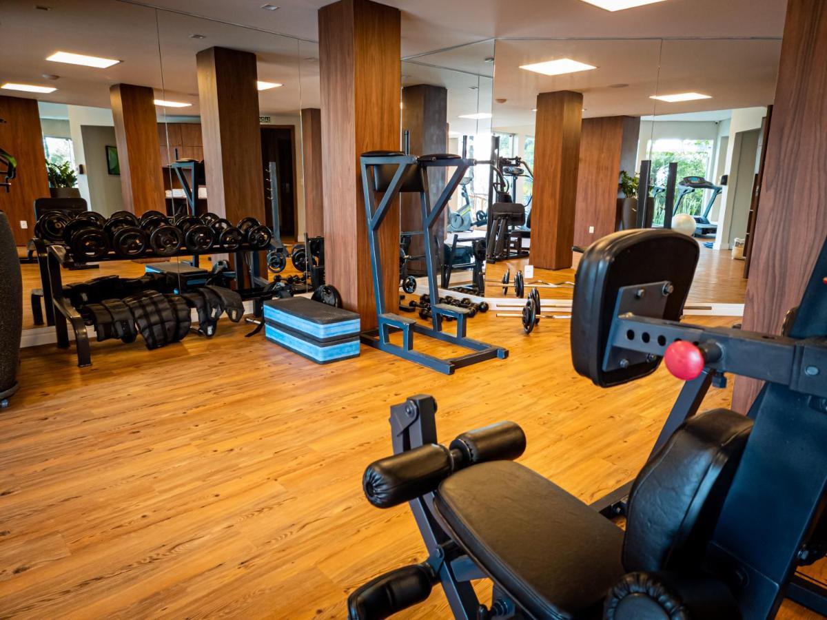 Wish Serrano Resort Грамаду Екстер'єр фото The gym at the hotel