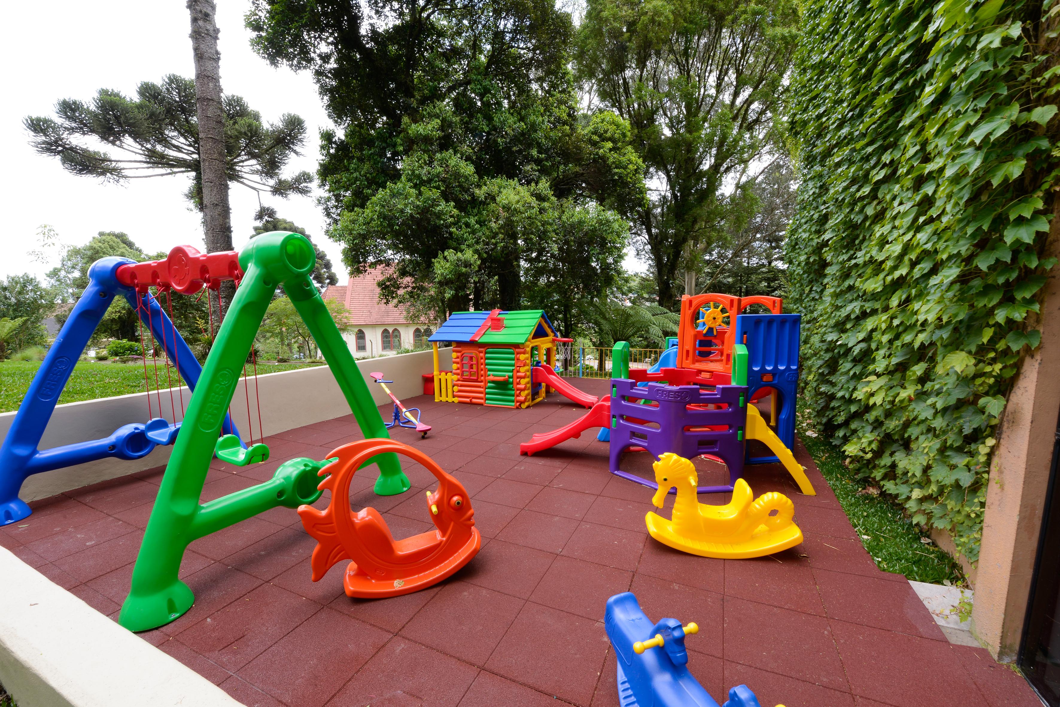 Wish Serrano Resort Грамаду Екстер'єр фото Playground