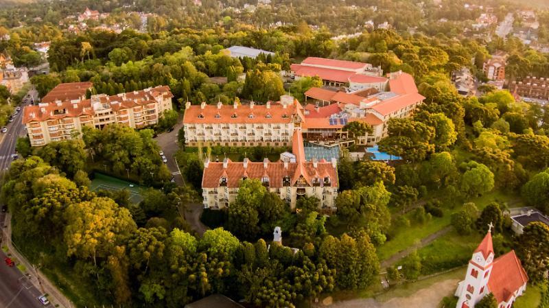 Wish Serrano Resort Грамаду Екстер'єр фото Aerial view of the hotel